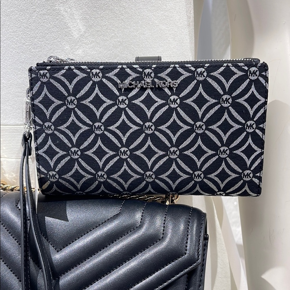 Michael Kors Jet Set Travel Large Double-Zip Wristlet-Wallet-PhoneHolder Black